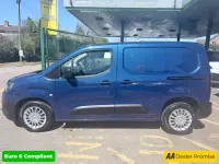 Used Toyota Proace 120 HP (88 kW) 2021 Blue MPV