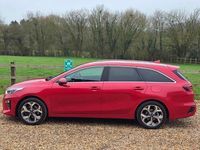 Used Kia Ceed 2019 Red Hatchback