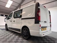 Used Renault Trafic Business 2018 White MPV