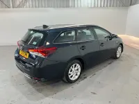 Used Toyota Auris Hybrid Business Edition 2017 Grey Estate