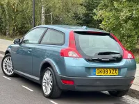 Usado Volvo C30 SE Lux 170 CV (125 kW) 2008 Azul Utilitario