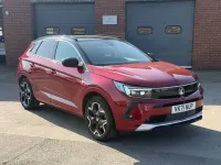 Used Vauxhall Grandland X Elite 130 HP (95 kW) 2021 Red SUV
