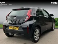 Used Toyota Aygo X PURE 72 HP (52 kW) 2025 SUV