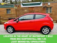 Used Ford Fiesta Zetec 82 HP (60 kW) 2013 Red Hatchback
