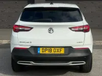 Used Vauxhall Grandland X Sport 130 HP (95 kW) 2018 White SUV