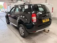 Used Dacia Duster Lauréate 110 HP (80 kW) 2018 Black SUV