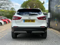 Used Nissan Qashqai N-Connecta 2020 White SUV