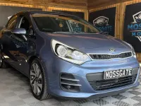 Used Kia Rio 90 HP (66 kW) 2015 Blue Hatchback