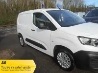 Used Peugeot Partner Premium 131 HP (96 kW) 2023 White MPV
