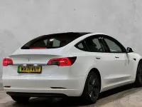 Used Tesla Model 3 Standard Range 366 kW (498 HP) 2021 White Sedan