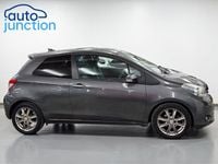 Used Toyota Yaris SR 99 HP (72 kW) 2012 Grey Hatchback