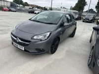 Used Vauxhall Corsa Design Edition 90 HP (66 kW) 2015 Grey Hatchback