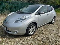 Begagnad Nissan Leaf 80 kW (109 HK) 2012 Silver Halvkombi