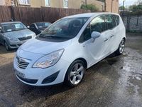 Second-hand Vauxhall Meriva 2013 Alb Monovolum