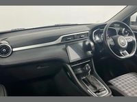 Używany MG ZS Excite 111 KM (81 kW) 2022 Biały SUV