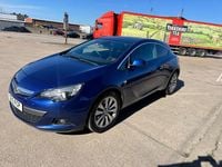 Used Vauxhall Astra GTC SRi 165 HP (121 kW) 2015 Blue Hatchback