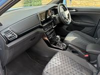 Used VW T-Cross R-line 116 HP (85 kW) 2025 Blue SUV