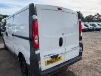 Used Vauxhall Vivaro 115 HP (84 kW) 2011 White MPV