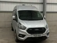 Käytetty Ford Transit Custom Limited 170 HP (125 kW) 2021 Hopea