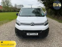 Używany Citroën Dispatch 2023 Biały Minivan