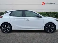 Usado Vauxhall Corsa-e 100 kW (136 HP) 2021 Branco Citadino