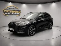 Begagnad Ford Kuga ST-Line X 225 HK (165 kW) 2023 Svart SUV