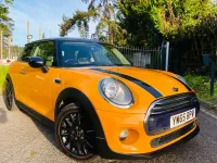 Usado Mini Cooper Hatch 2015 Laranja Citadino