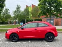 Usado Seat Ibiza SOL 2016 Vermelho Citadino