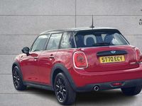 Używany Mini Cooper Classic 136 KM (100 kW) 2020 Czerwony Hatchback