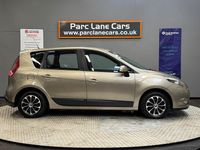 Used Renault Scénic III 110 HP (80 kW) 2011 Beige MPV