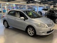 Used Toyota Auris 101 HP (74 kW) 2012 Blue Hatchback
