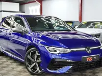 Używany VW Golf VIII R 320 KM (235 kW) 2022 Niebieski Hatchback