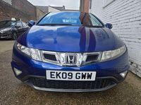 Begagnad Honda Civic EX 140 HK (102 kW) 2009 Blå Halvkombi