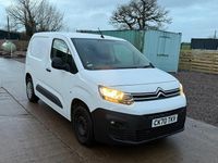Used Citroën Berlingo Start 75 HP (55 kW) 2020 White MPV
