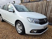 Used Dacia Logan MCV Lauréate 73 HP (53 kW) 2018 White Estate