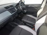 Used Skoda Fabia Colour Edition 94 HP (69 kW) 2018 Blue Hatchback