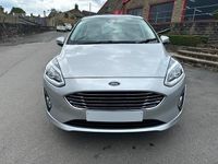 Used Ford Fiesta Zetec 85 HP (62 kW) 2019 Silver Hatchback