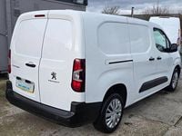 Used Peugeot Partner 100 HP (73 kW) 2021 White MPV