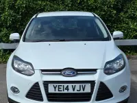 Used Ford Focus Zetec 98 HP (72 kW) 2014 White Hatchback