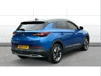 Used Vauxhall Grandland X SRi 130 HP (95 kW) 2020 Blue SUV