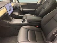 Used Tesla Model Y RWD 254 kW (346 HP) 2023 White SUV