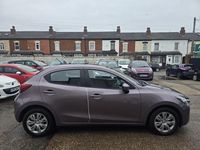 Używany Mazda 2 2015 Purpurowy Hatchback