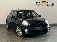 Usado Mini Cooper D Hatch 116 HP (85 kW) 2017 Preto Citadino