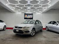 Begagnad Ford Focus Sport 2010 Silver Halvkombi