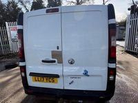 Used Vauxhall Vivaro 120 HP (88 kW) 2017 White