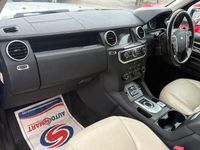 Used Land Rover Discovery 4 255 HP (187 kW) 2014 White SUV