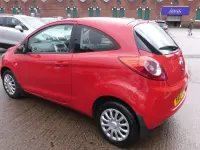 Gebraucht Ford Ka S 69 PS (50 kW) 2015 Rot Kleinwagen