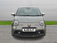 Begagnad Abarth 595 Turismo 165 HK (121 kW) 2019 Grå Halvkombi