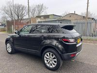 Used Land Rover Range Rover evoque SE 2015 Black Estate