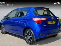 Used Toyota Yaris 111 HP (81 kW) 2019 Blue Hatchback